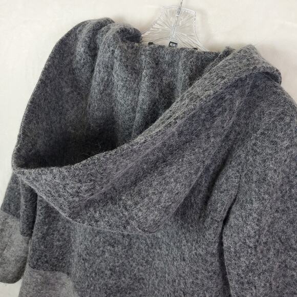 BEBE GRAY TWO TONE WOOL BLEND WRAP COAT Sz Medium Hooded Pockets Snap Button - Picture 11 of 12